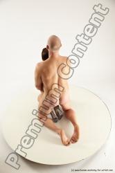 Kneeling reference poses of Florian & Gabi